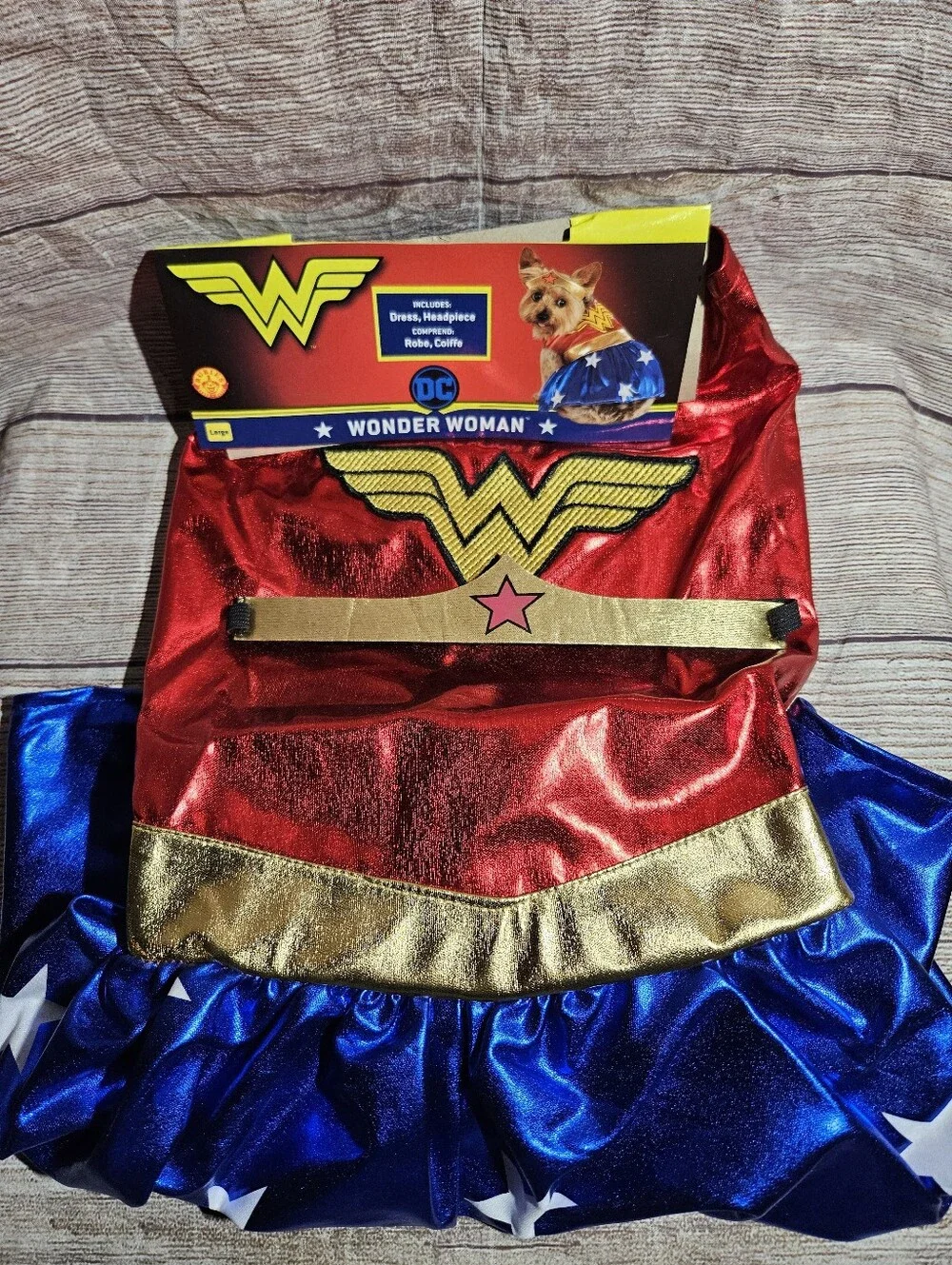 Dc comics Wonder woman dog Halloween costume size large